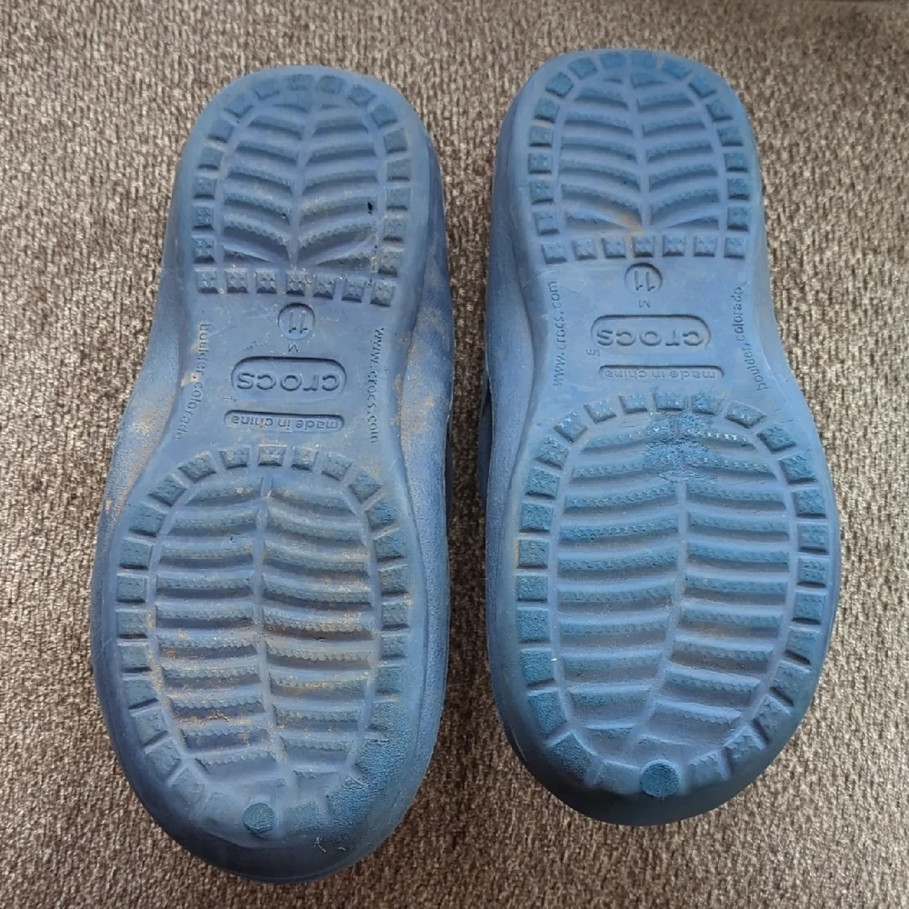 💙🩴⚾❤️ Men's Minnesota Twins CROCS Navy and Coral Flip Flops size 11 💙🩴⚾❤️
